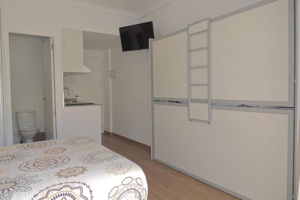 Apartmán Carihuela Palace Studio 419 Beach - Playa Torremolinos Exteriér fotografie